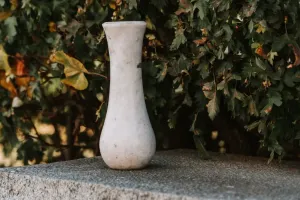 Skąd wzięła się moda na dekoracje z betonu